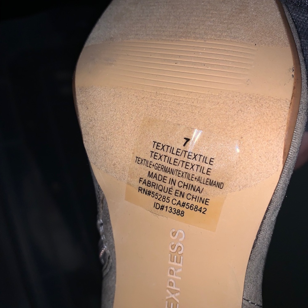 Beige booties - Picture 2 of 2